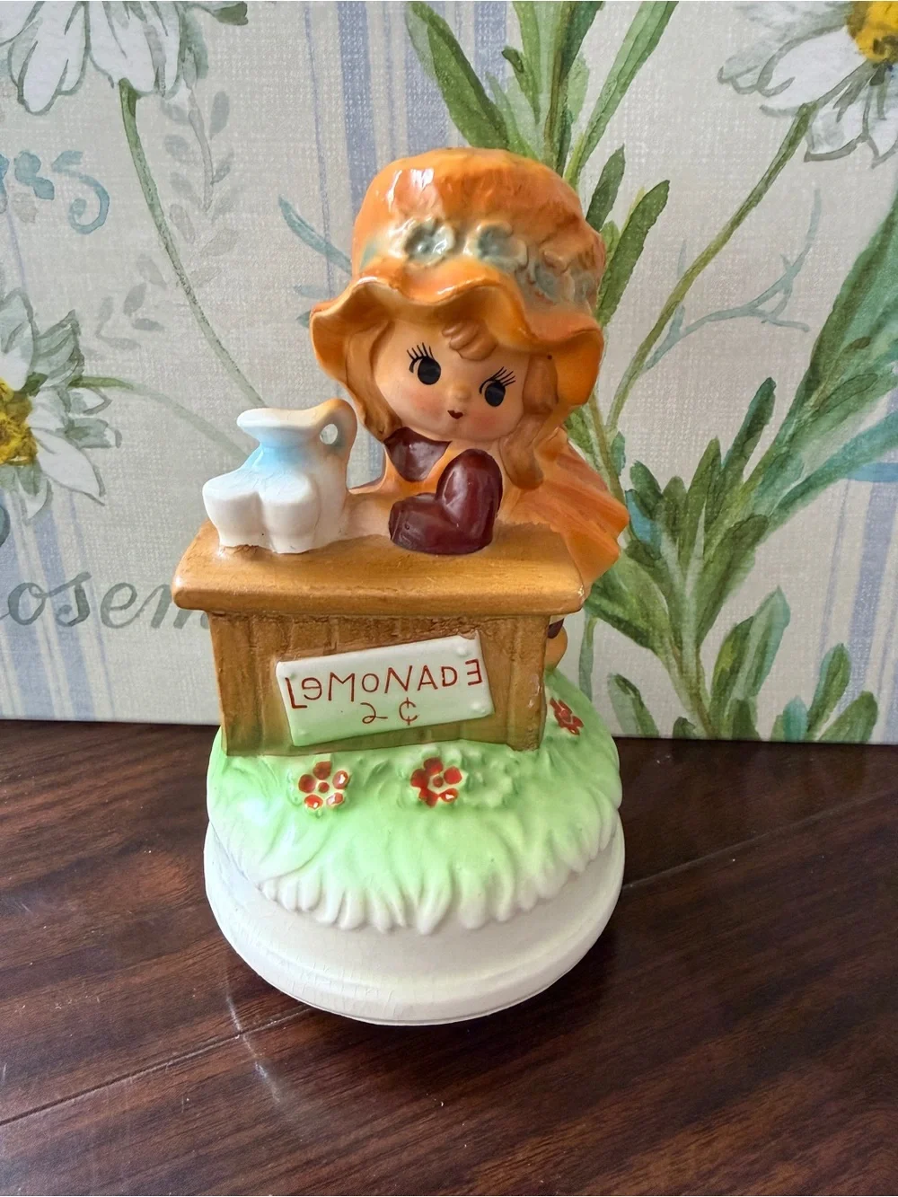 Vintage 1970s tundra imports Ceramic Lemonade 2 Music Figurine Made In Japan